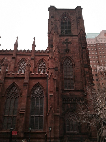 /blog/entries/2011/01/08/photo_tour_of_brooklyn_heights/church2-5c200b84b73a.min.jpg